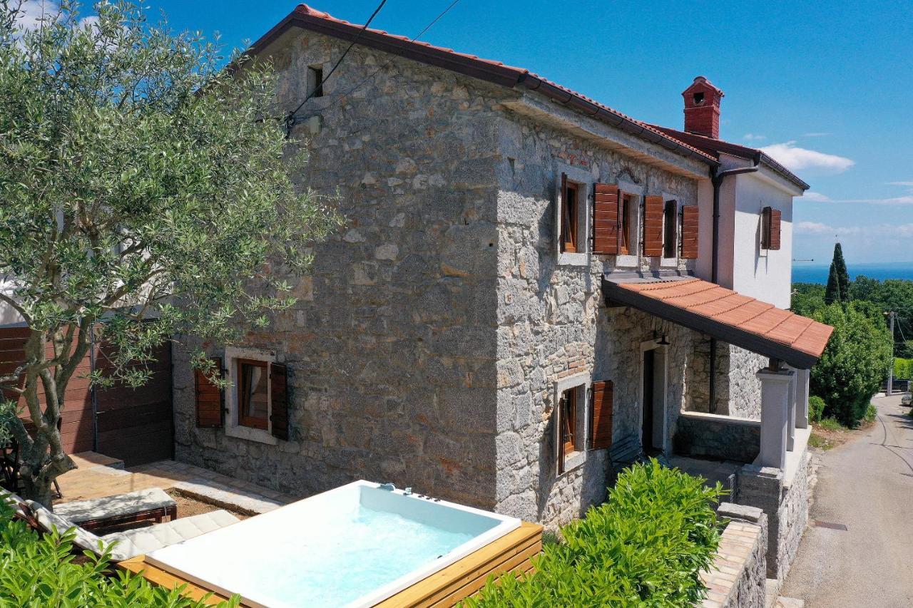 Villa Fani With Jacuzzi Ičići Екстериор снимка