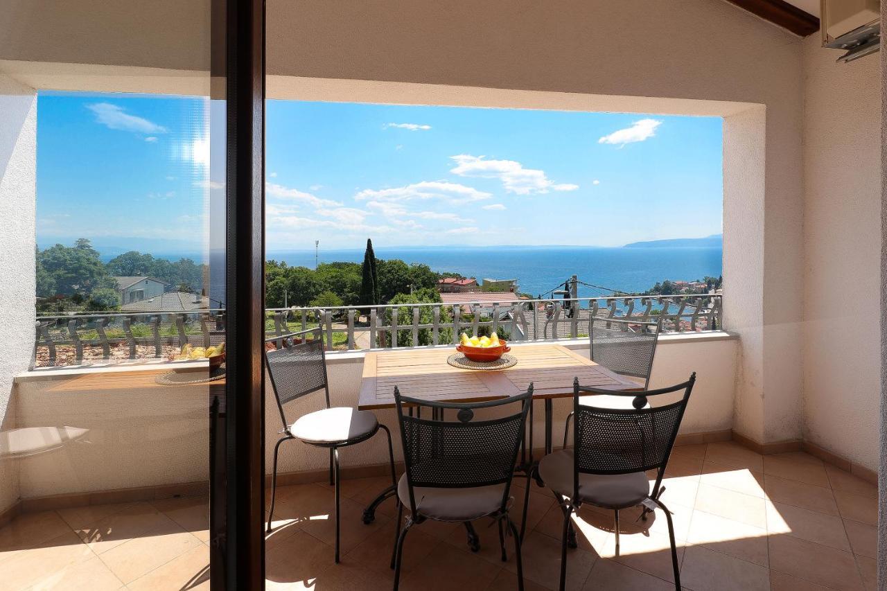 Villa Fani With Jacuzzi Ičići Екстериор снимка