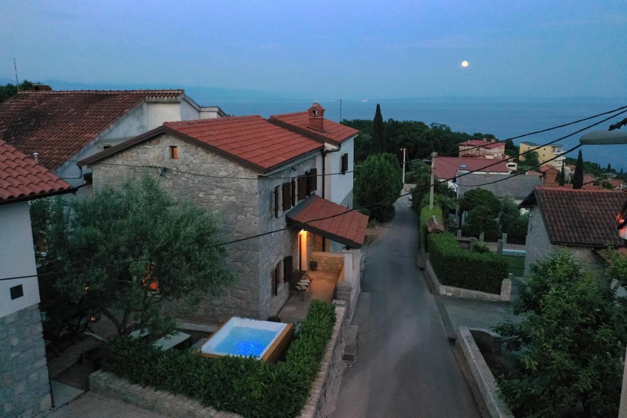 Villa Fani With Jacuzzi Ičići Екстериор снимка
