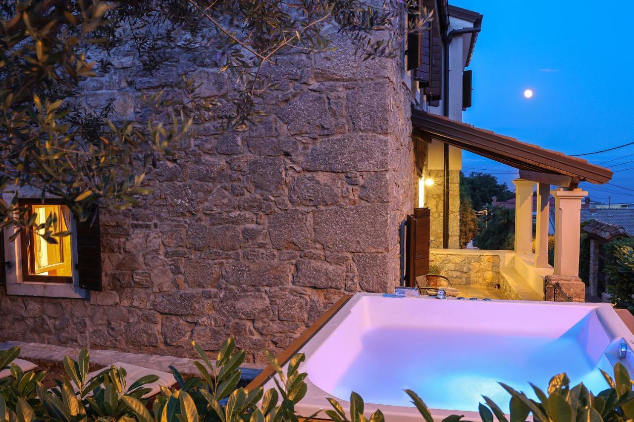 Villa Fani With Jacuzzi Ičići Екстериор снимка